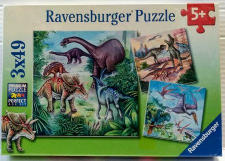 Ravensburger 3 x 49 pcs Puzzle - Fascinating Dinosaurs